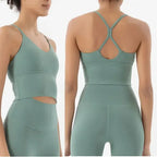 Women's 2-Piece Gym Set – Sports Bra & High-Waist Legging