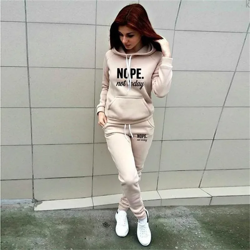 Women's Casual Hoodie Jogger Set – 2-Piece Tracksuit