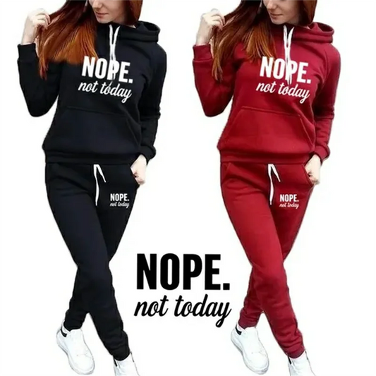 Ladies casual jogger set